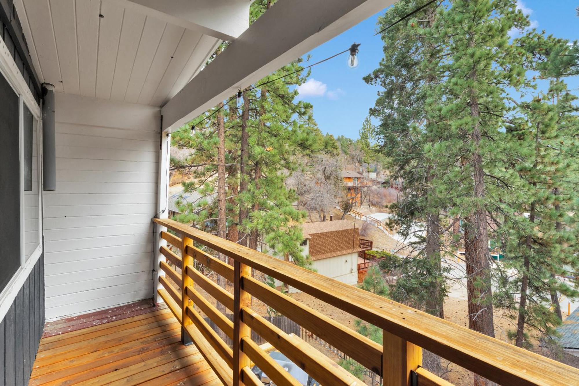 ביג בר לייק Cozy Crescent Tree Cabin Near Bear Mountain מראה חיצוני תמונה